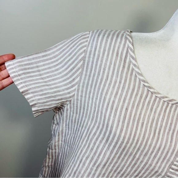 TAHARI 100% Linen Tan & White Striped Short Sleeve pocket Top - SMALL - Picture 4 of 7